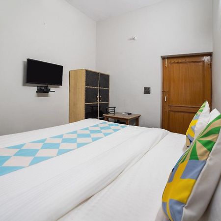 Hotel O Home Gautam Homestay Ντεχραντούν Εξωτερικό φωτογραφία