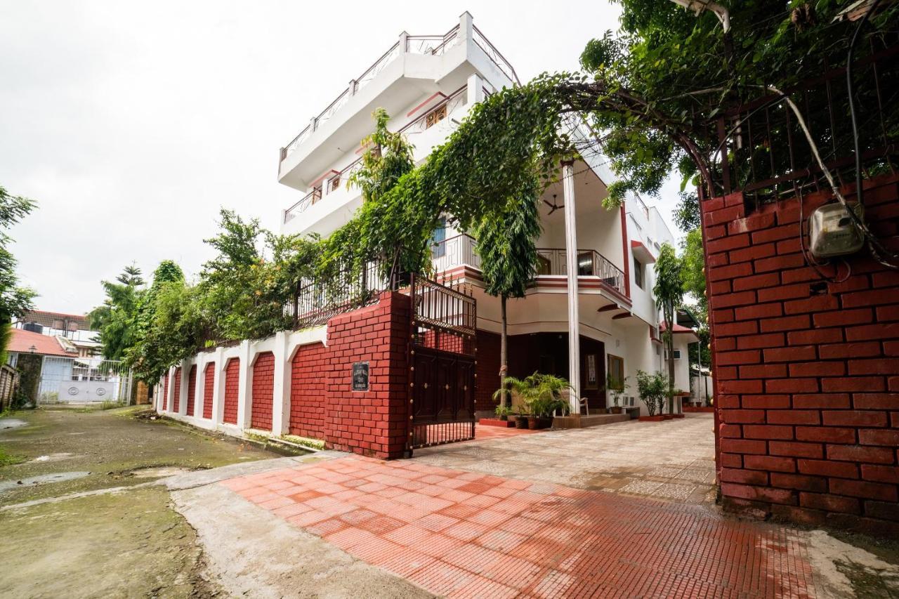 Hotel O Home Gautam Homestay Ντεχραντούν Εξωτερικό φωτογραφία