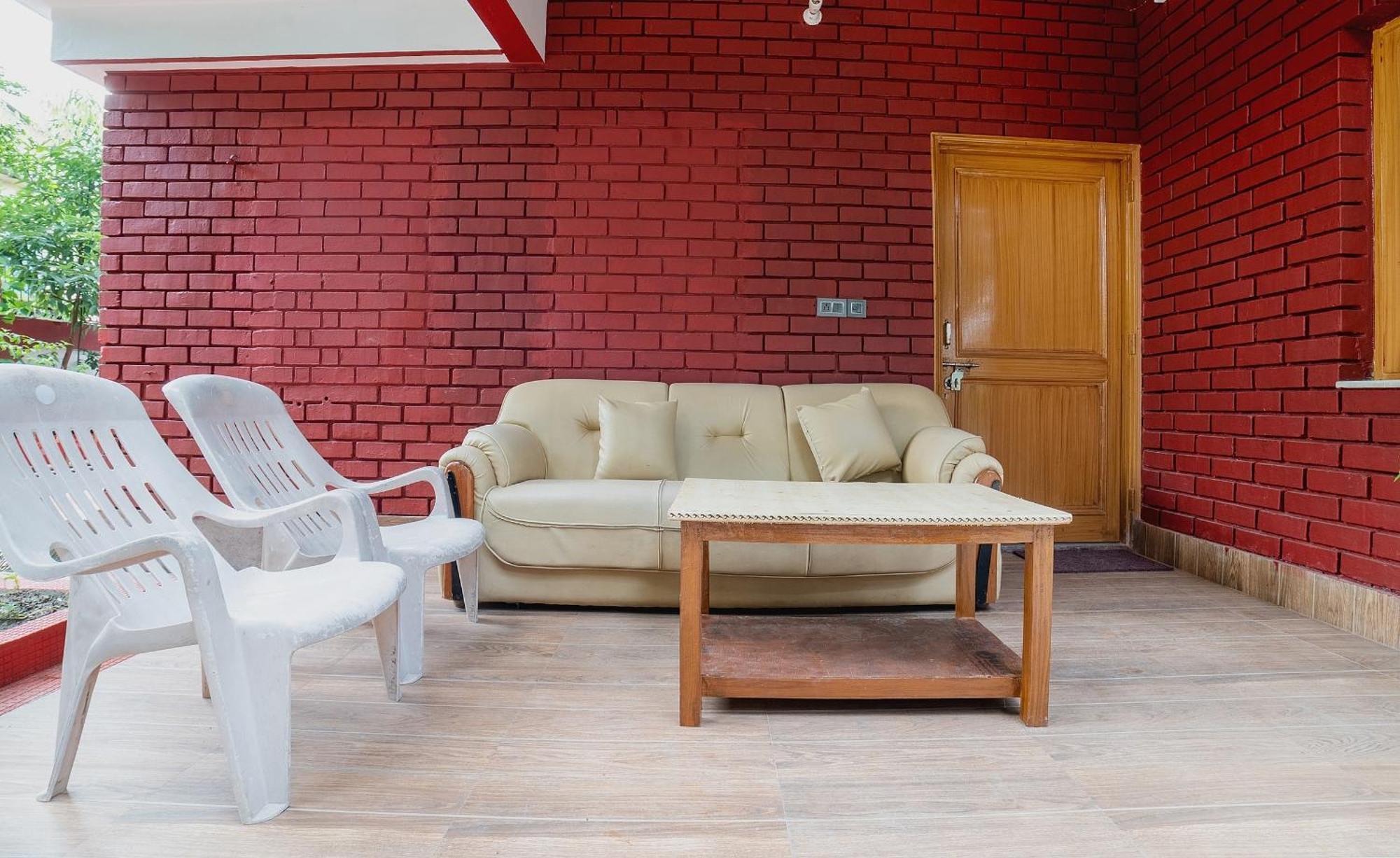 Hotel O Home Gautam Homestay Ντεχραντούν Εξωτερικό φωτογραφία