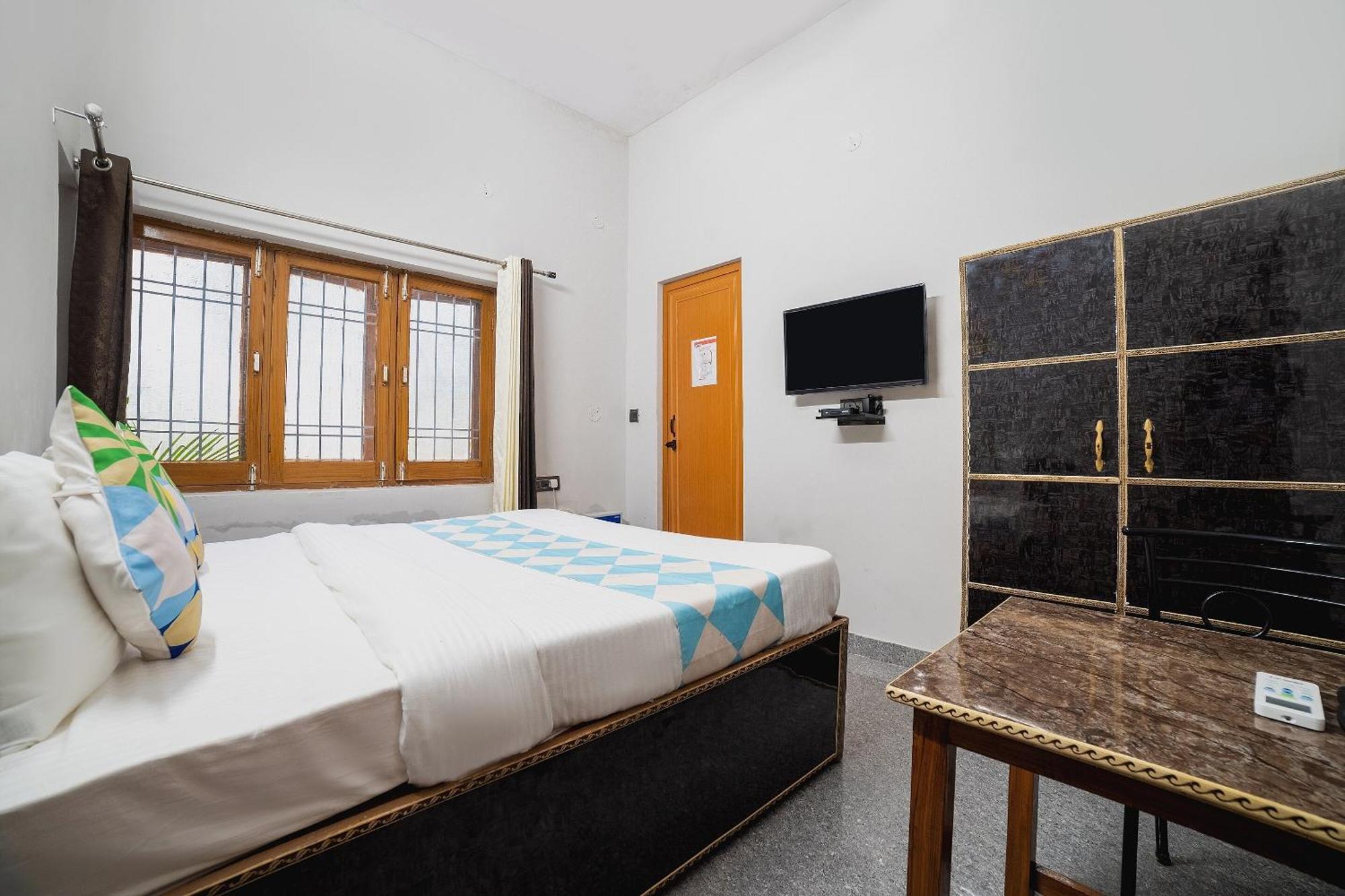 Hotel O Home Gautam Homestay Ντεχραντούν Εξωτερικό φωτογραφία