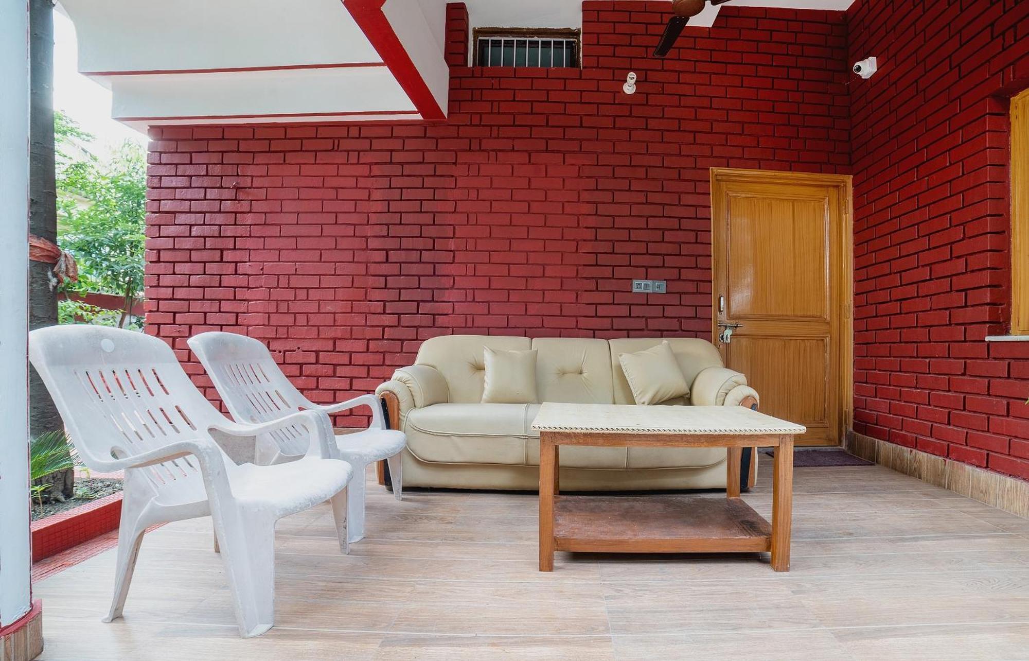 Hotel O Home Gautam Homestay Ντεχραντούν Εξωτερικό φωτογραφία